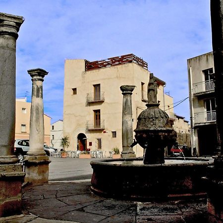 Hostal De Cabrit Sant Mateu Exteriör bild