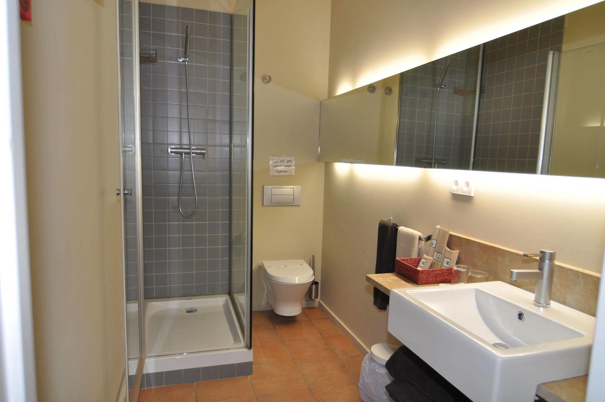 Hostal De Cabrit Sant Mateu Exteriör bild