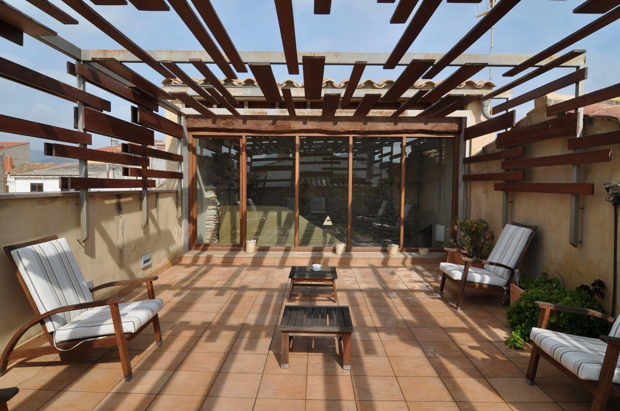 Hostal De Cabrit Sant Mateu Exteriör bild